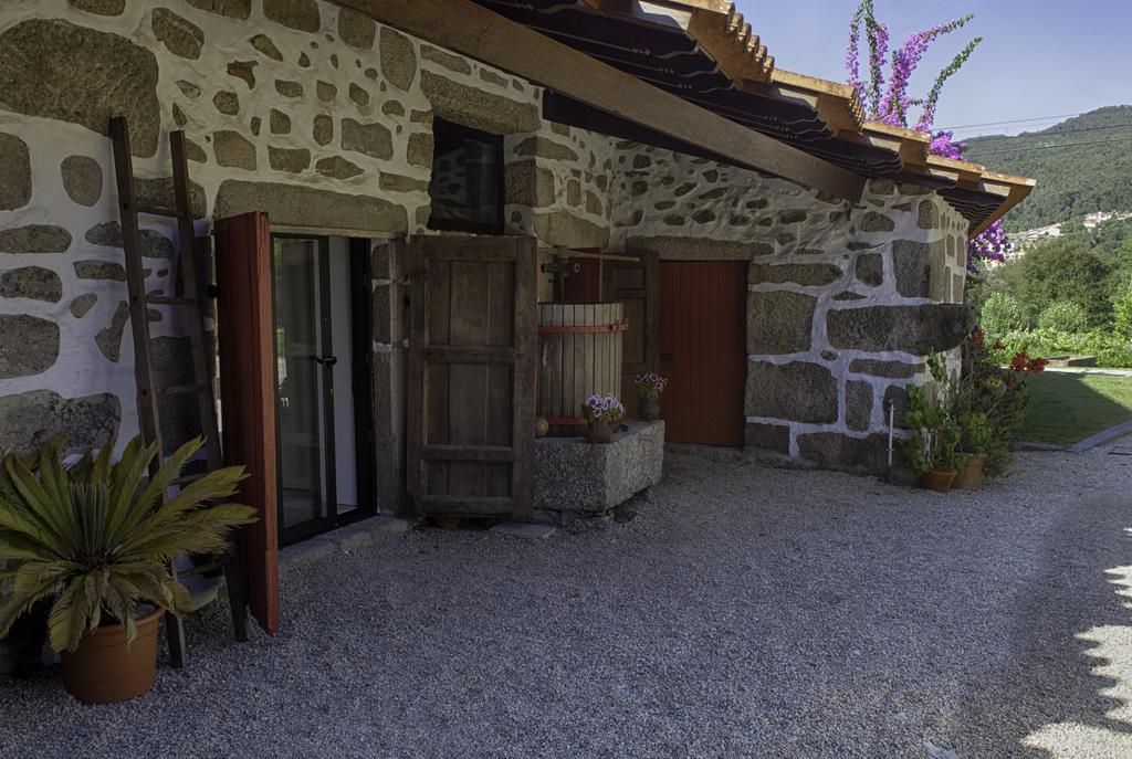 1720 Quinta Da Cancela - Winery & Farmhouse Guimarães Exterior foto
