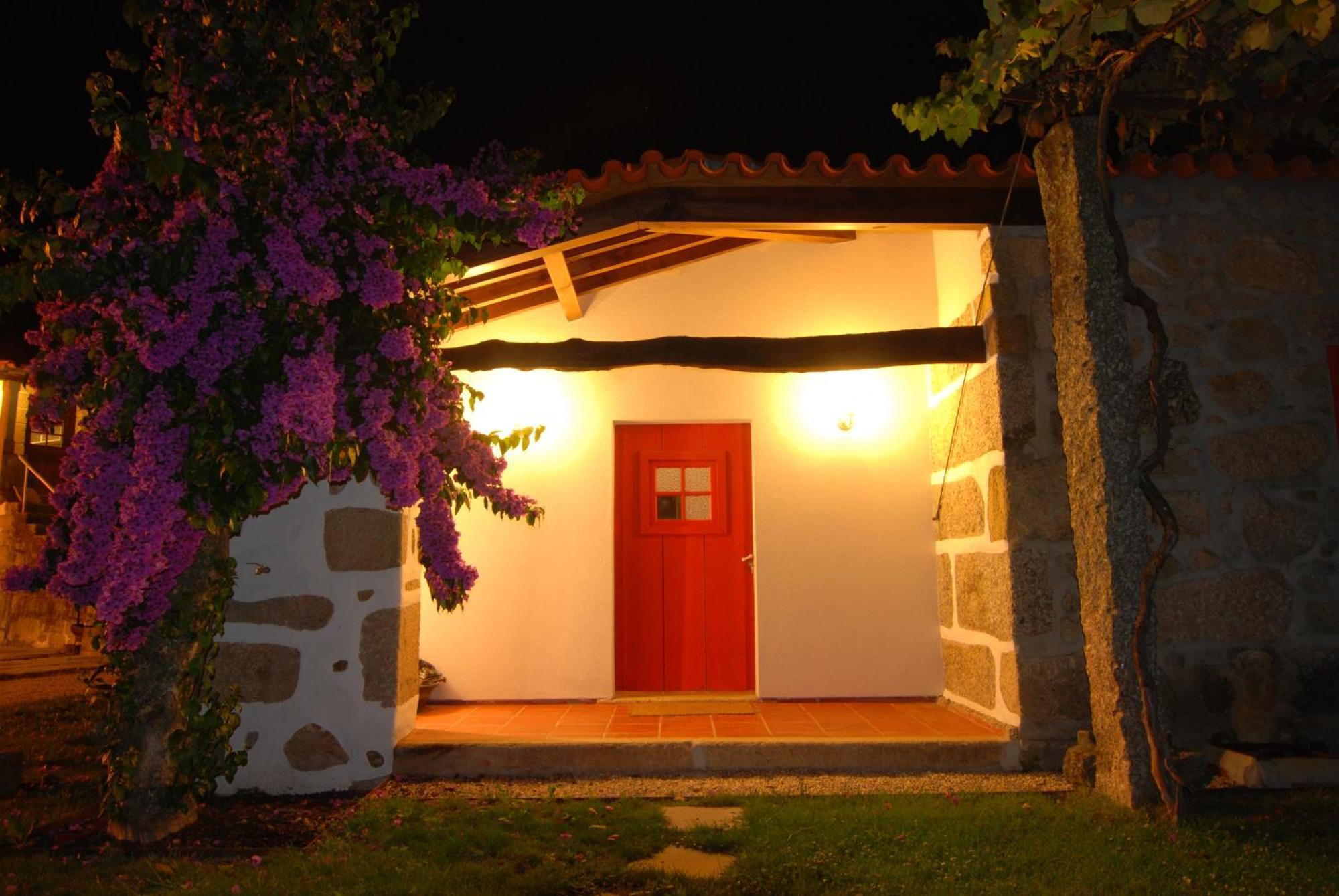 1720 Quinta Da Cancela - Winery & Farmhouse Guimarães Exterior foto