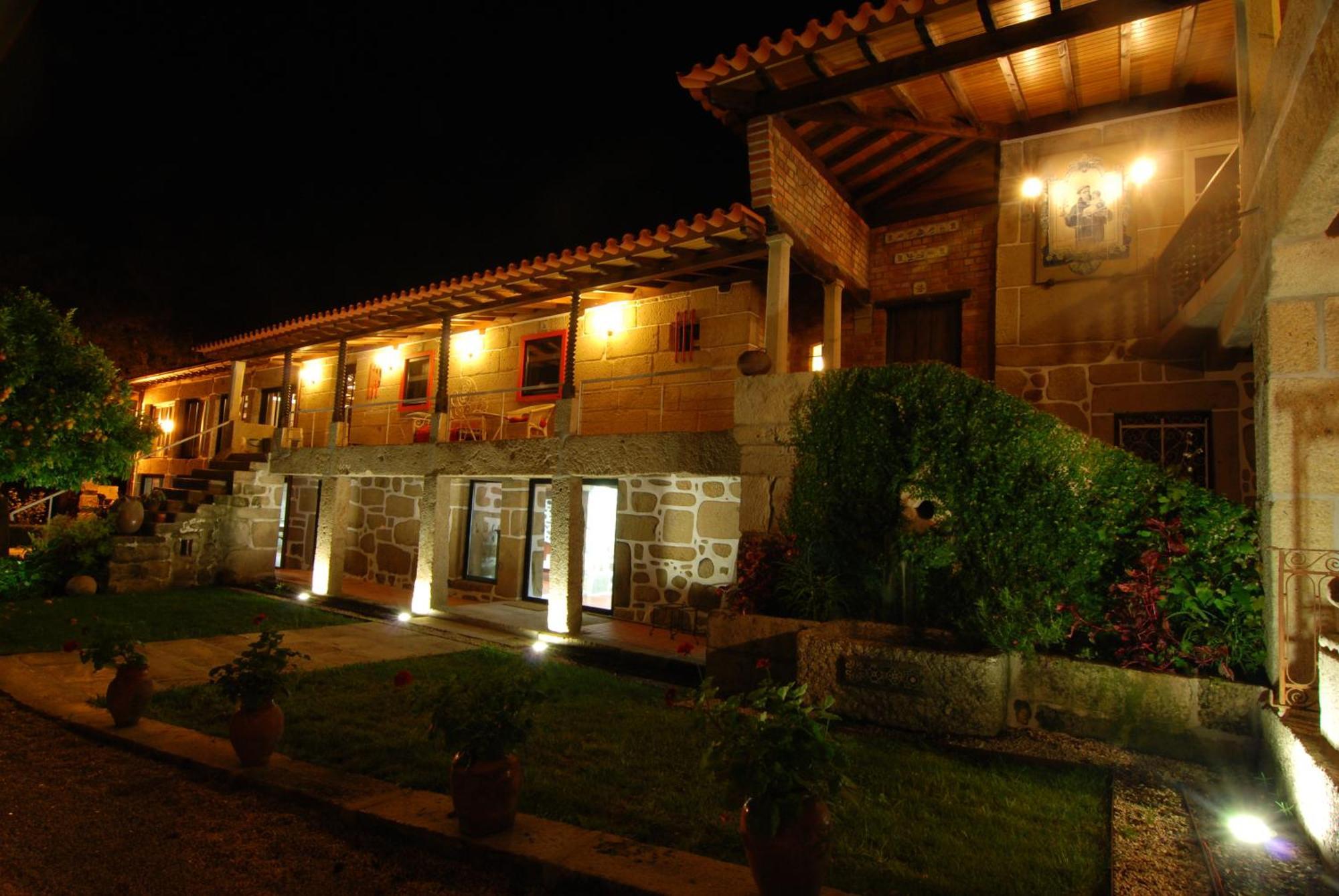1720 Quinta Da Cancela - Winery & Farmhouse Guimarães Exterior foto